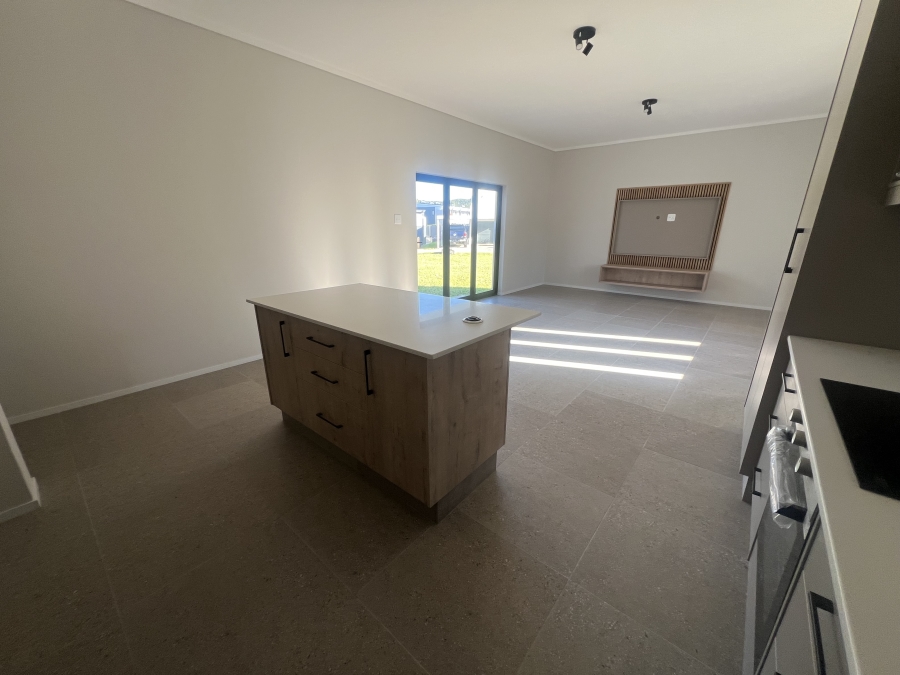 3 Bedroom Property for Sale in Nahoon Valley Park Eastern Cape